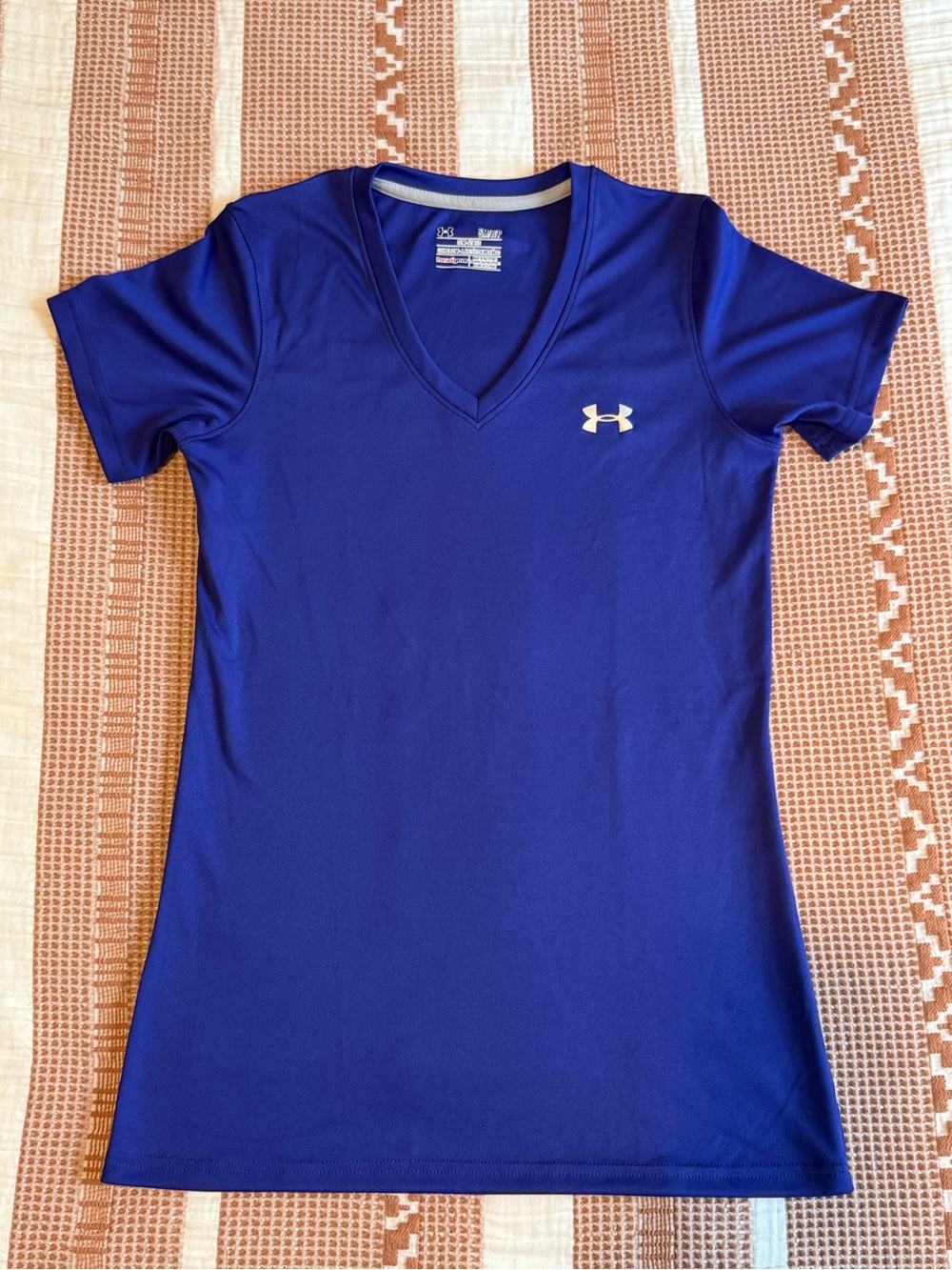 Under Armour Women's Purple V-Neck Performance Tee